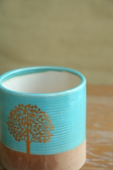 Pale Wave Vase Collection