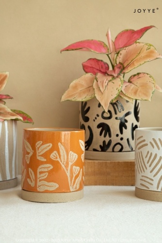 Traveler Planter Collection