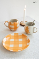 Handpainted Checker Christmas Tableware Collection