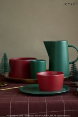 Christmas Red and Green Matte Tableware Collection