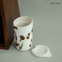 Minimalist Travel Mugs with Lid