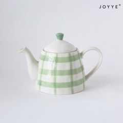 Chic Pure Line Dinnerware Collection