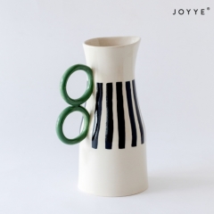 Playful Irregular Checker Tableware