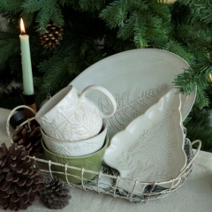 Embossed Christmas Tableware Collection
