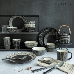 Classic Black and White Stripes Tableware