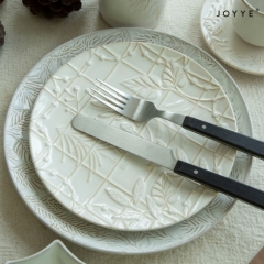 Embossed Christmas Tableware Collection