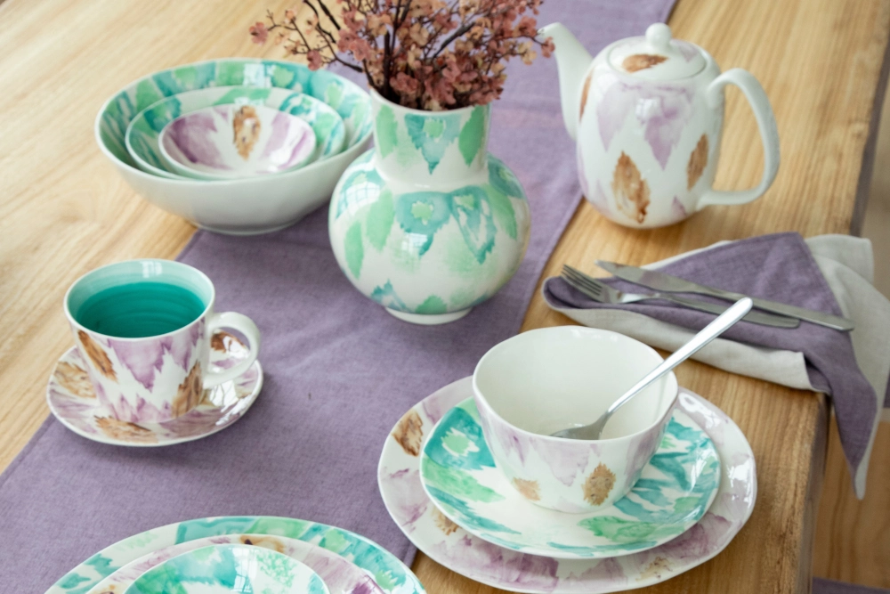 Ceramic Tableware Color Trends in 2025