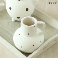 The Minimalist White Matte Ceramic Vase Collection by Joyye