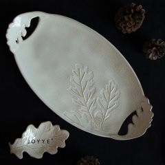 The Christmas Blue and White Debossed Tableware by Joyye