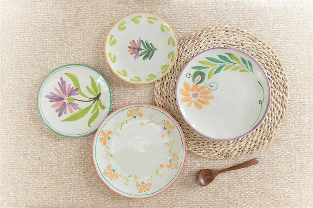 How to Choose the Right Ceramic Plates for Your Product Line