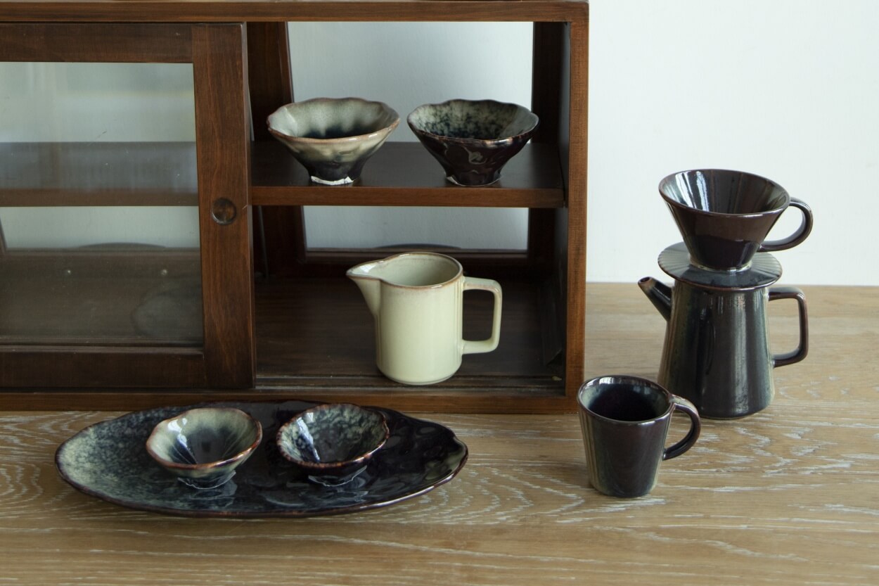 How to Sanitize Dishes: The Guide for a Germ-Free Kitchen