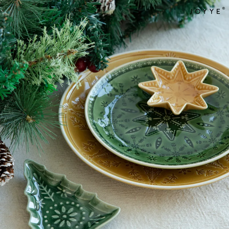 Christmas Ceramic Dinnerware Set Plates