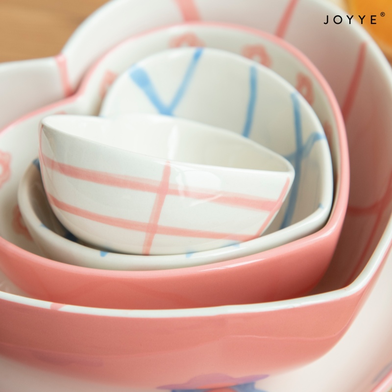 Handpainted Flowers Heart-shaped Tableware
