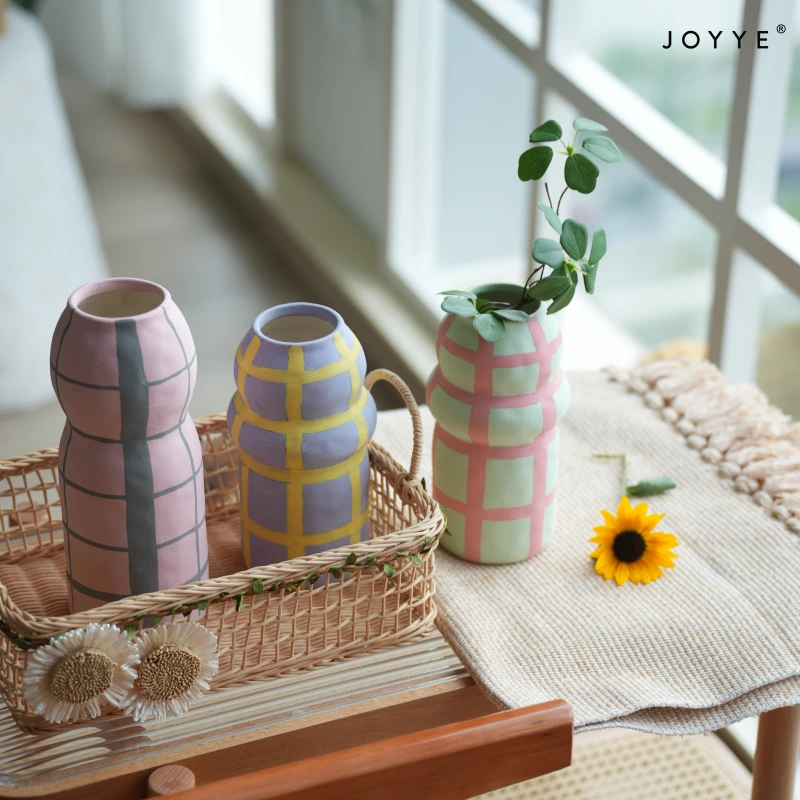 Colorful Hand-painted Checker Vases