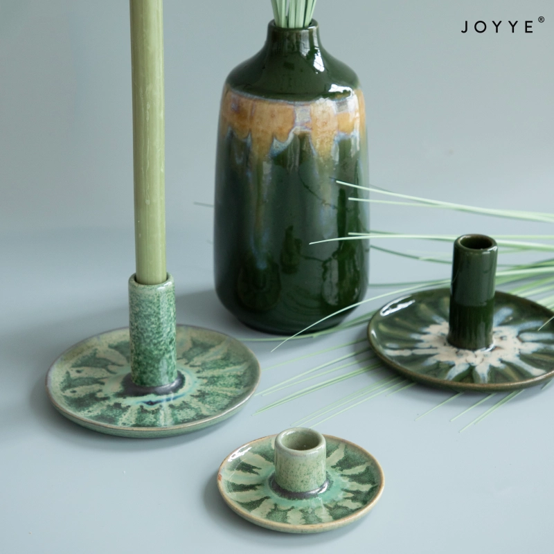 OEM Vintage Dark Green Reactive Glaze Candle Holders