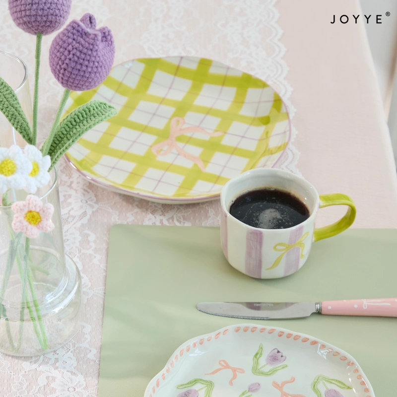 OEM Spring Hand-Painted Lattice & Bow Stoneware Plates