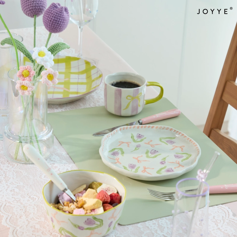OEM Spring Hand-Painted Lattice & Bow Stoneware Plates