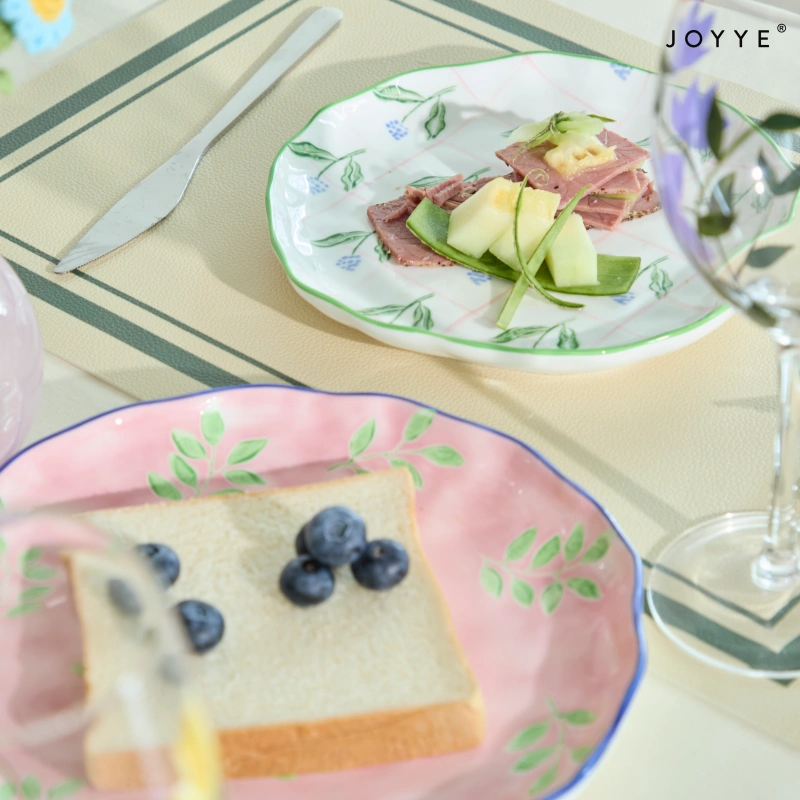 Hand-Painted Embossed Flower Ceramic Plates Wholesale