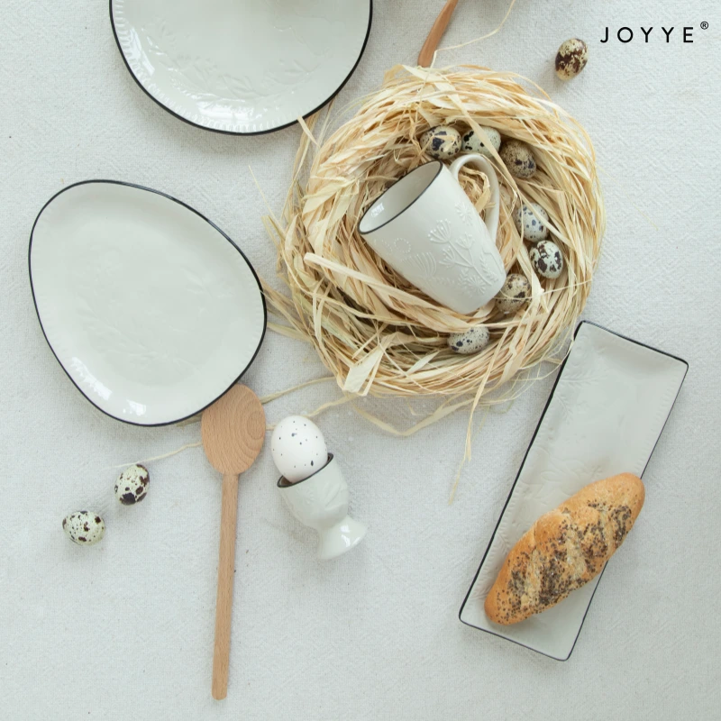 OEM Geometric Shaped White Embossed Design Tableware Collection