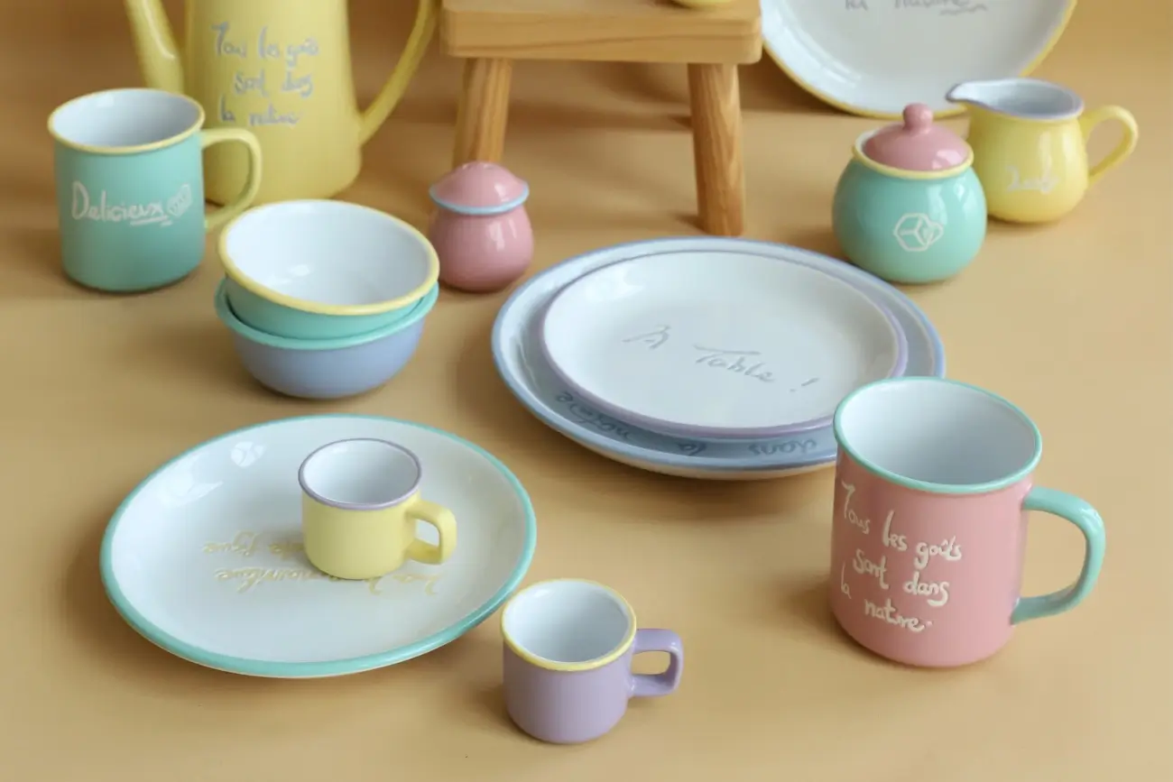 Non Toxic Ceramic Dinnerware: How to Choose Food-Safe Tableware